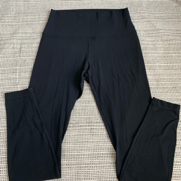 SOLD Lululemon Align Pant 28” Black 8 - Picture 4 of 8
